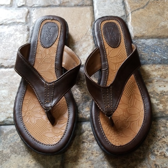 boc thong sandals